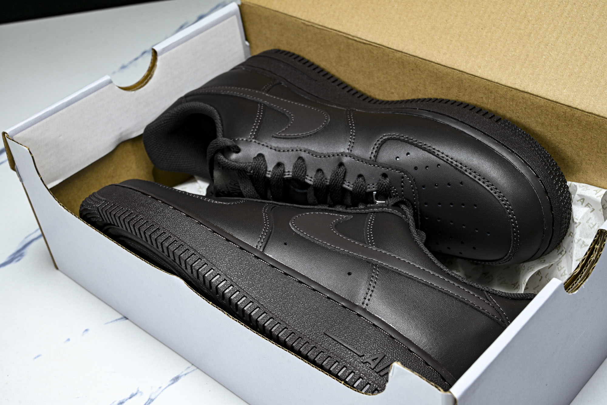 纯原外贸 Nike Air Force 1'07 Low 全头层 空军一号低帮休闲板鞋 IH1698-200 #YZ00 纯原外贸 Nike Air Force 1'07 Low 全头层 空军一号低帮休闲板鞋 IH1698-200 #YZ00