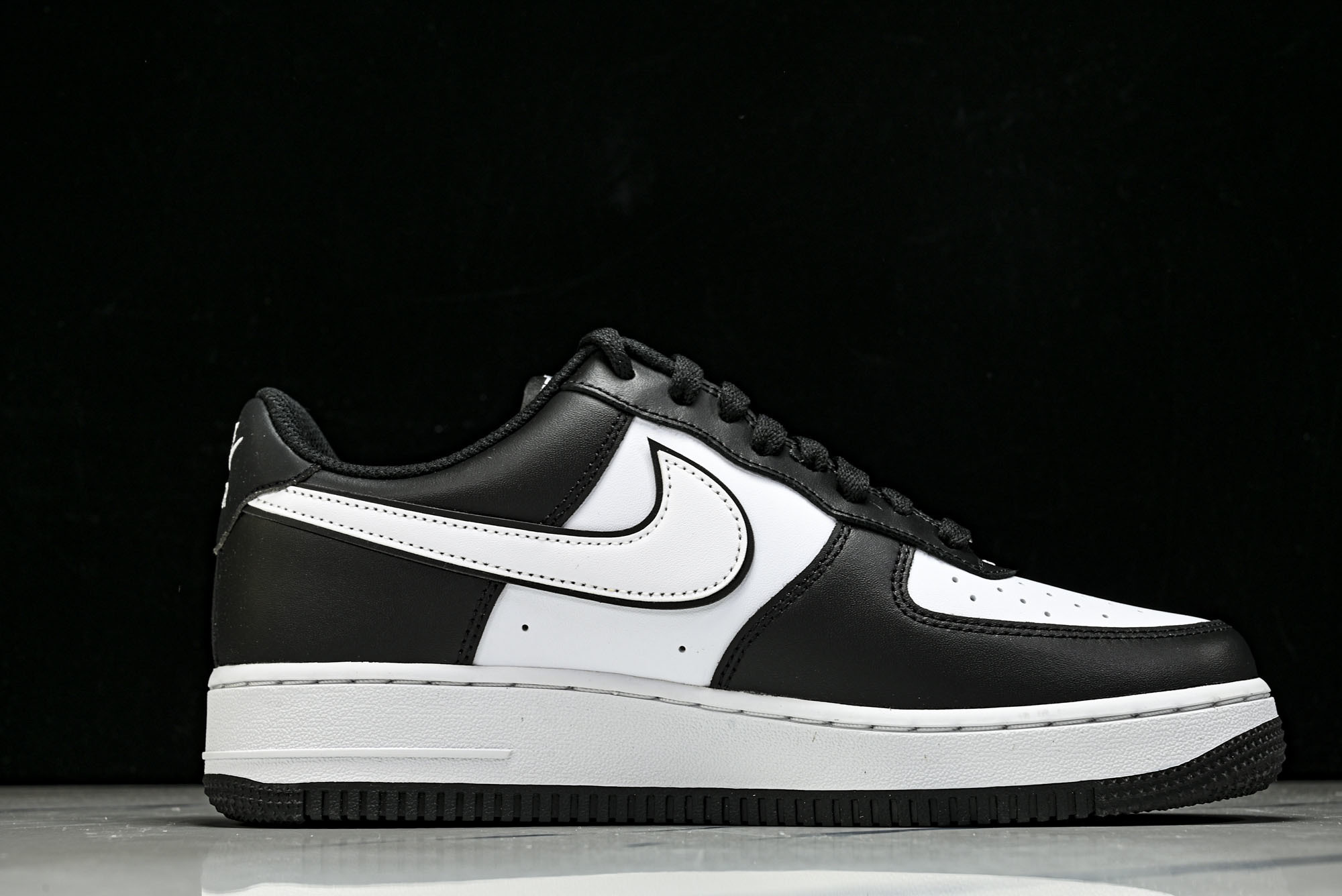 纯原外贸 Nike Air Force 1'07 Low 空军一号低帮休闲板鞋 DX0788-001 #YZ001-1 