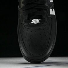 纯原外贸 CDG x Nike Air Force 1'07 Low 联名款 全头层 空军一号低帮休闲板鞋 IB9949 纯原外贸 CDG x Nike Air Force 1'07 Low 联名款 全头层 空军一号低帮休闲板鞋 IB9949