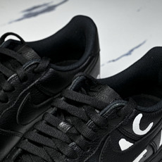 纯原外贸 CDG x Nike Air Force 1'07 Low 联名款 全头层 空军一号低帮休闲板鞋 IB9949 纯原外贸 CDG x Nike Air Force 1'07 Low 联名款 全头层 空军一号低帮休闲板鞋 IB9949