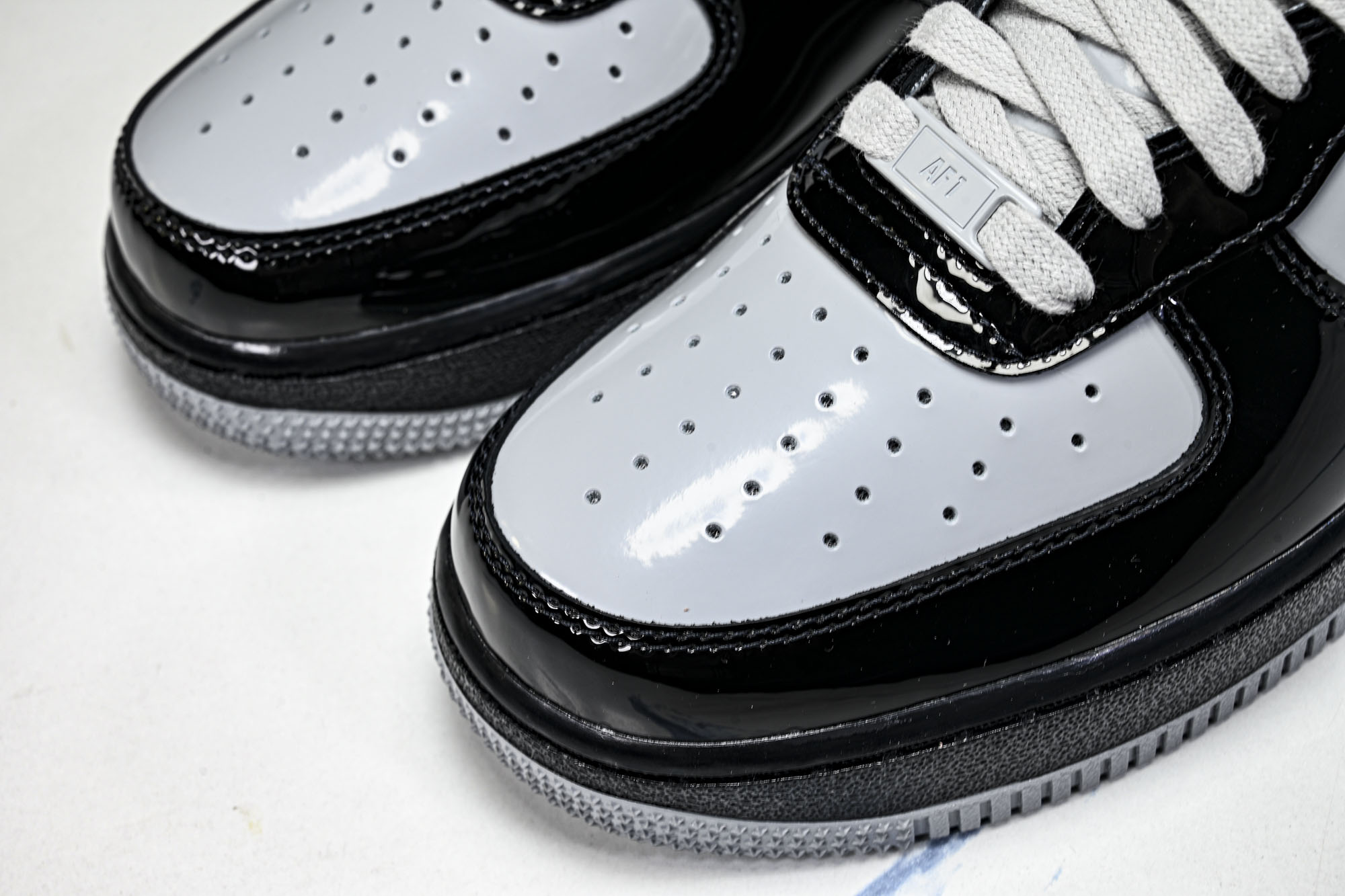 纯原外贸 Central Cee x Nike Air Force 1 Low _Syna World_ 空军一号低帮休 纯原外贸 Central Cee x Nike Air Force 1 Low _Syna World_ 空军一号低帮休