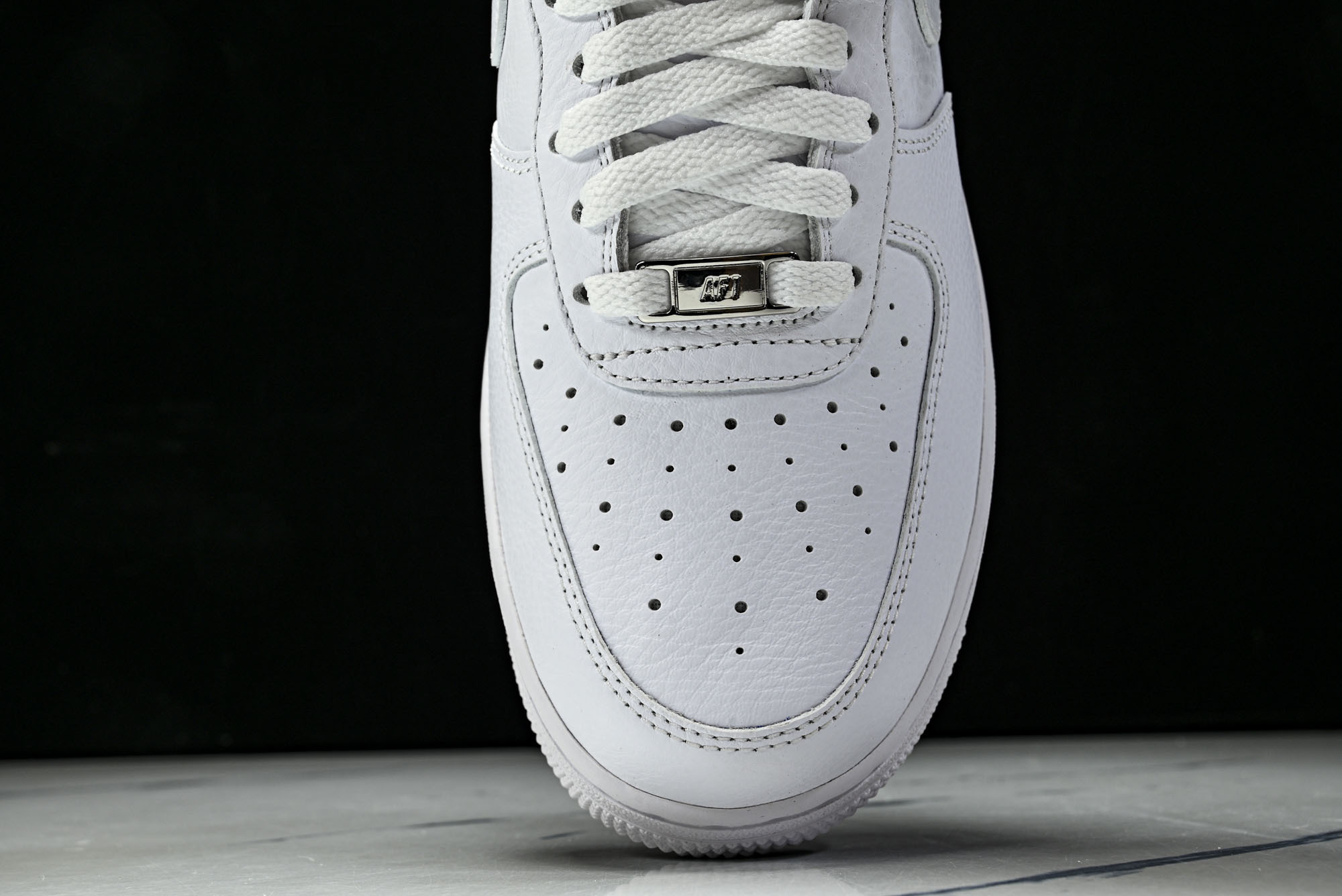 纯原外贸 Nike Air Force 1'07 Low 全头层 空军一号低帮休闲板鞋 CZ8065-100 #YZ00 纯原外贸 Nike Air Force 1'07 Low 全头层 空军一号低帮休闲板鞋 CZ8065-100 #YZ00