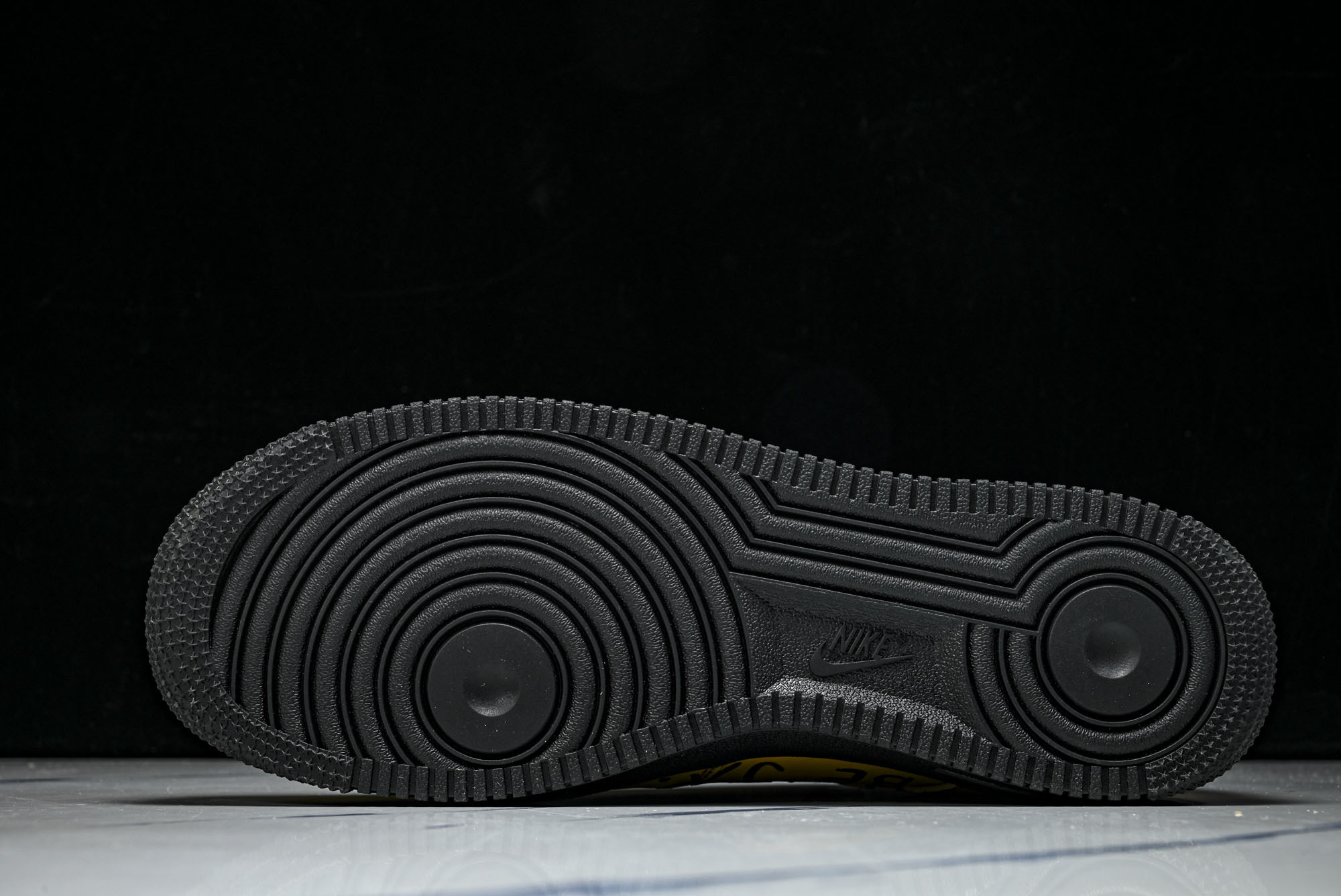 纯原外贸 Nike Air Force 1'07 Low 莫兰特 空军一号低帮休闲板鞋 IQ2713-700 #YZ00 纯原外贸 Nike Air Force 1'07 Low 莫兰特 空军一号低帮休闲板鞋 IQ2713-700 #YZ00