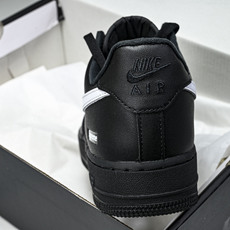 纯原外贸 Supreme x Nike Air Force 1'07 Low 联名款 空军一号低帮休闲板鞋 CU9225 纯原外贸 Supreme x Nike Air Force 1'07 Low 联名款 空军一号低帮休闲板鞋 CU9225
