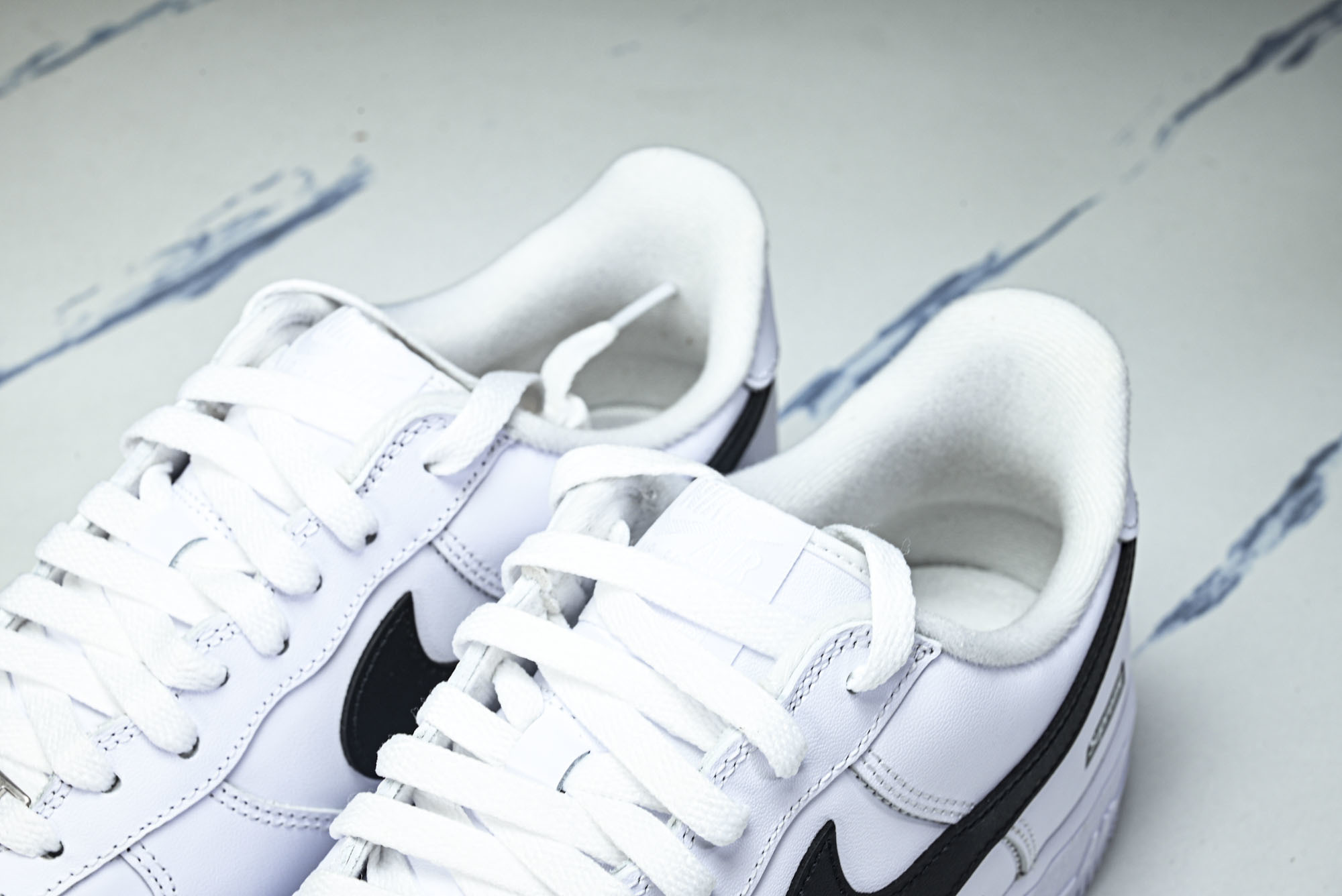 纯原外贸 Supreme x Nike Air Force 1'07 Low 联名款 空军一号低帮休闲板鞋 CU9225 纯原外贸 Supreme x Nike Air Force 1'07 Low 联名款 空军一号低帮休闲板鞋 CU9225