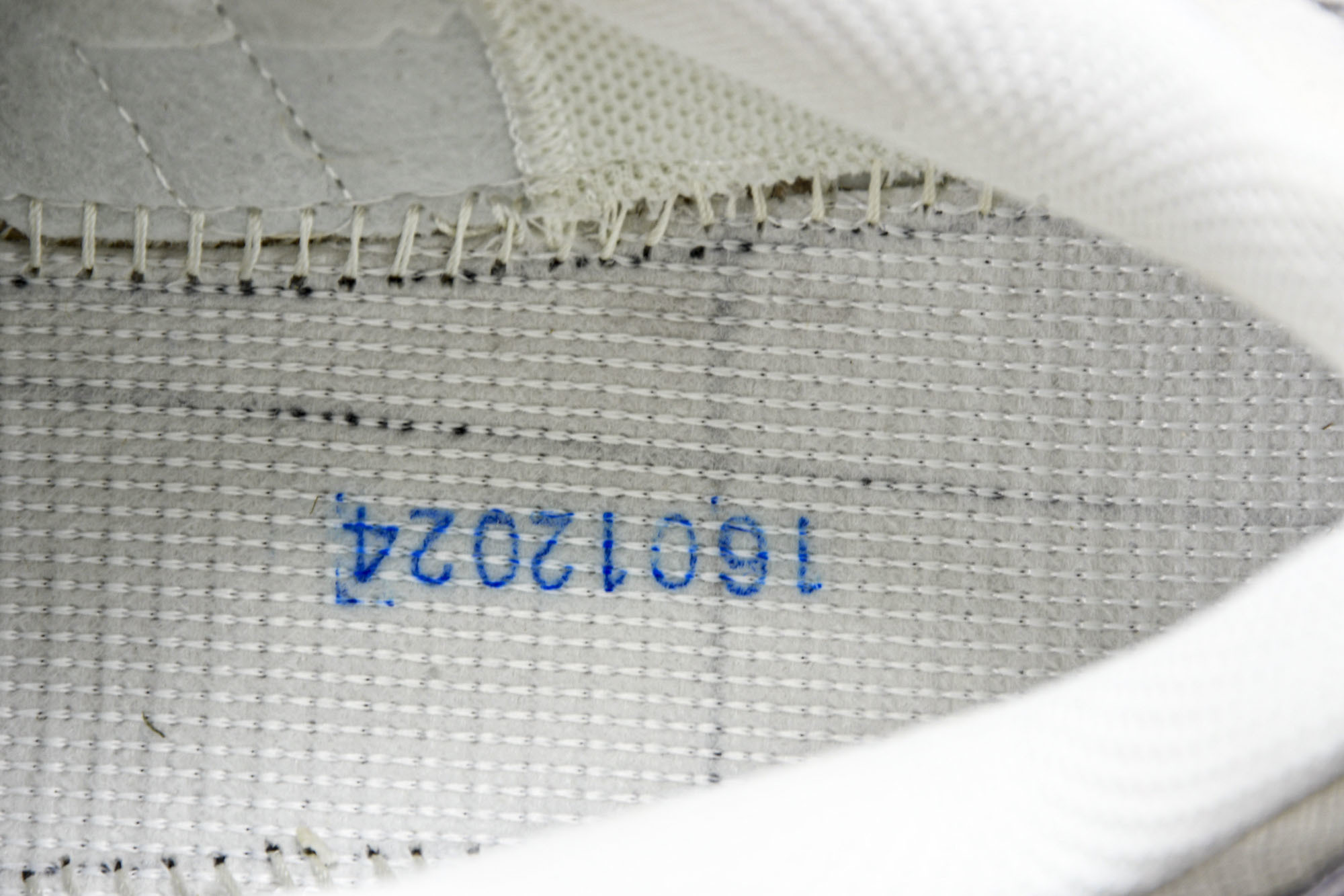 纯原外贸 Salomon XA PRO 3D 萨洛蒙户外越野跑鞋 米褐色 -28 #YZ001-1 原版1:1 制作 全 纯原外贸 Salomon XA PRO 3D 萨洛蒙户外越野跑鞋 米褐色 -28 #YZ001-1 原版1:1 制作 全