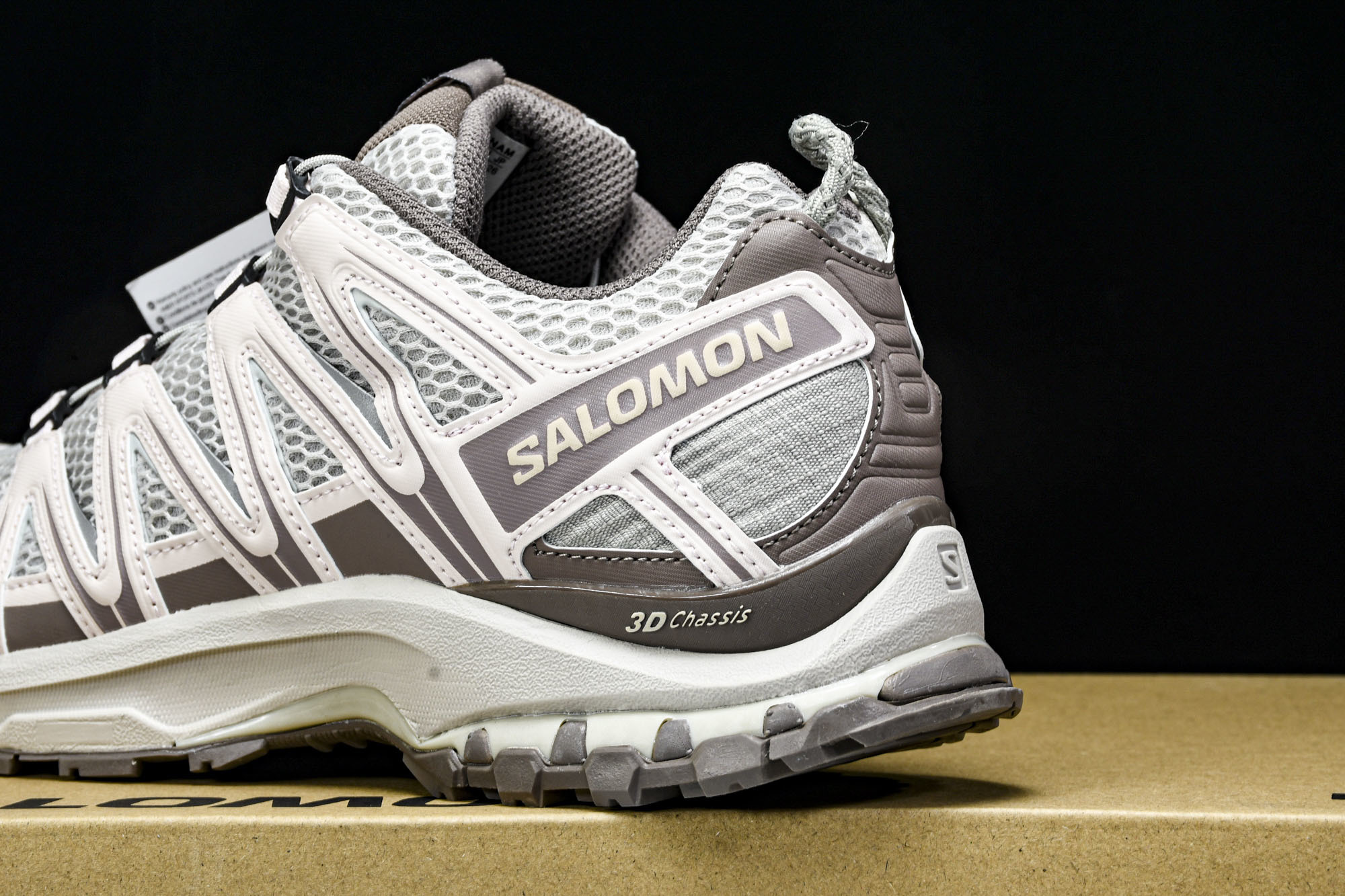 纯原外贸 Salomon XA PRO 3D 萨洛蒙户外越野跑鞋 银云灰 -28 #YZ001-1 原版1:1 制作 全 纯原外贸 Salomon XA PRO 3D 萨洛蒙户外越野跑鞋 银云灰 -28 #YZ001-1 原版1:1 制作 全