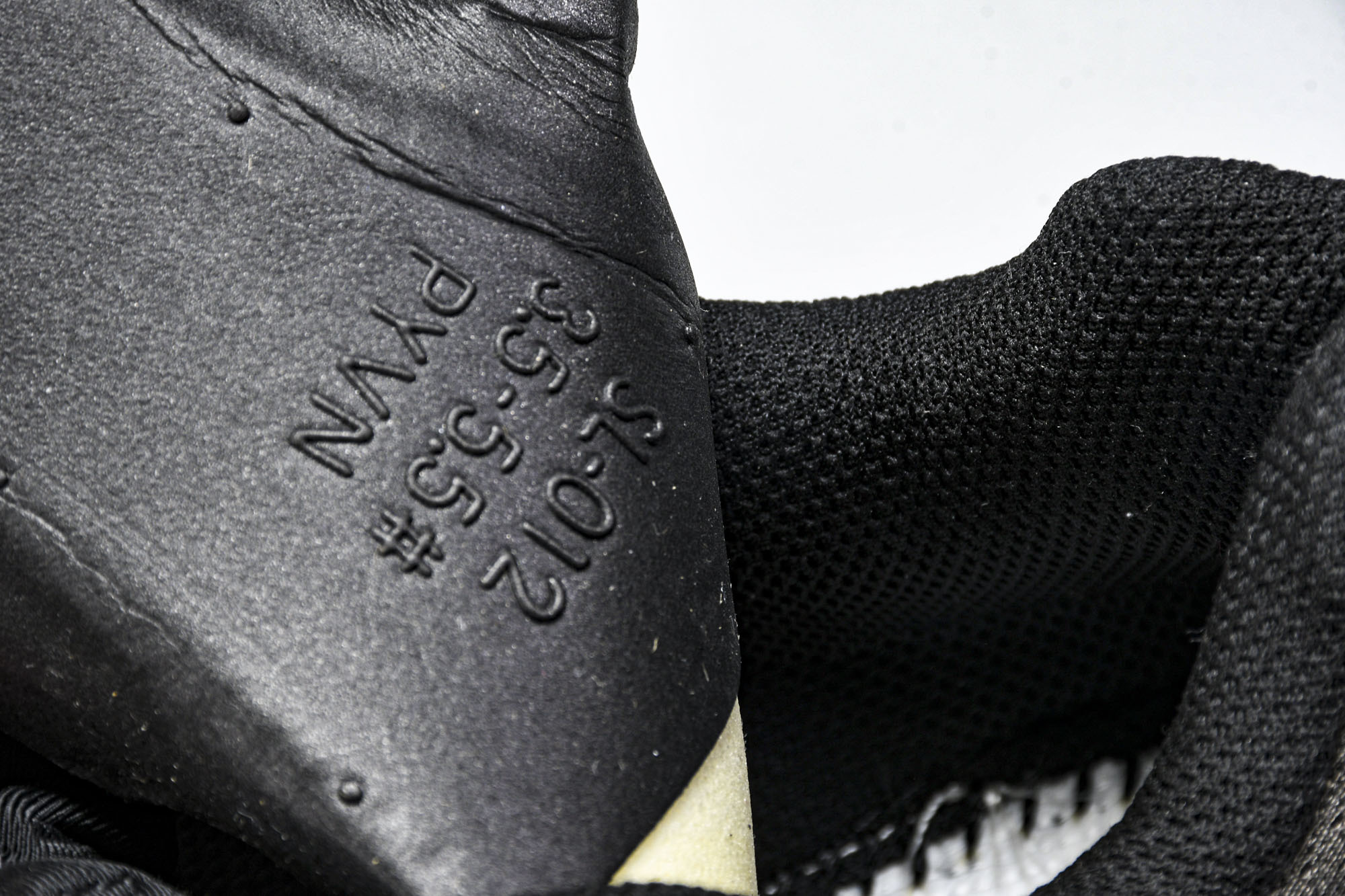 纯原外贸 Salomon XT-6 _Recut_ 所罗门高科端技户外休闲跑鞋 -25 #YZ001-1 原版1:1 制 纯原外贸 Salomon XT-6 _Recut_ 所罗门高科端技户外休闲跑鞋 -25 #YZ001-1 原版1:1 制