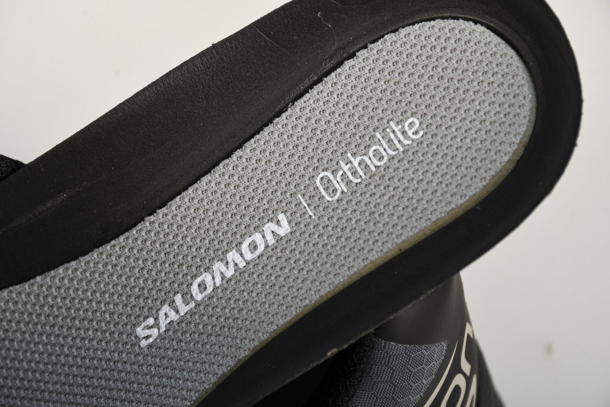 纯原外贸 SALOMON XT-6 GORE-TEX 黑灰银 #YZ001-1 36 36.5 37 38 38.5 纯原外贸 SALOMON XT-6 GORE-TEX 黑灰银 #YZ001-1 36 36.5 37 38 38.5