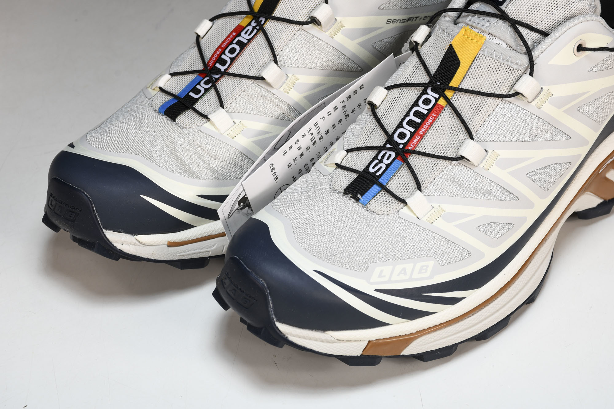纯原外贸 SALOMON XT-6 灰白 货号_ #YZ001-1 原版1:1 制作 全套私模 开发出自代工厂版师之手 纯原外贸 SALOMON XT-6 灰白 货号_ #YZ001-1 原版1:1 制作 全套私模 开发出自代工厂版师之手