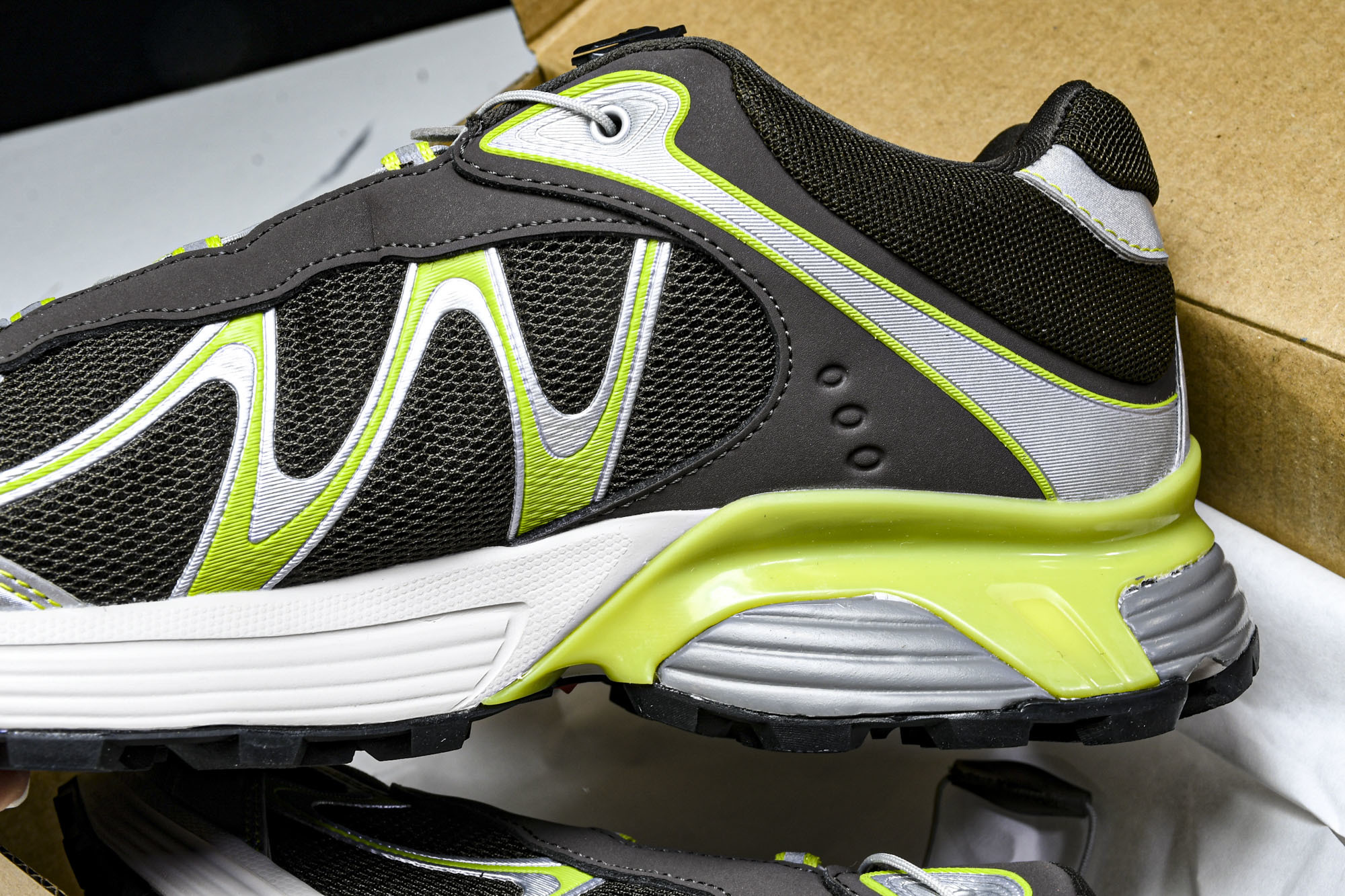纯原外贸 Salomon XT-Whisper 萨洛蒙 探索者系列户外越野跑鞋 26 #YZ001-1 原版1:1 制 纯原外贸 Salomon XT-Whisper 萨洛蒙 探索者系列户外越野跑鞋 26 #YZ001-1 原版1:1 制