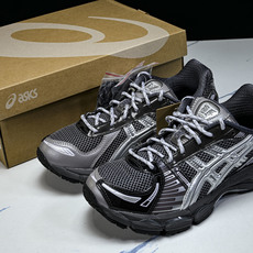 外贸平台 ASICS Gel-Kayano 12.1 Kith Tornado Pure Silver 黑灰银 1203 外贸平台 ASICS Gel-Kayano 12.1 Kith Tornado Pure Silver 黑灰银 1203