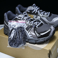 外贸平台 ASICS Gel-Kayano 12.1 Kith Tornado Pure Silver 黑灰银 1203 外贸平台 ASICS Gel-Kayano 12.1 Kith Tornado Pure Silver 黑灰银 1203