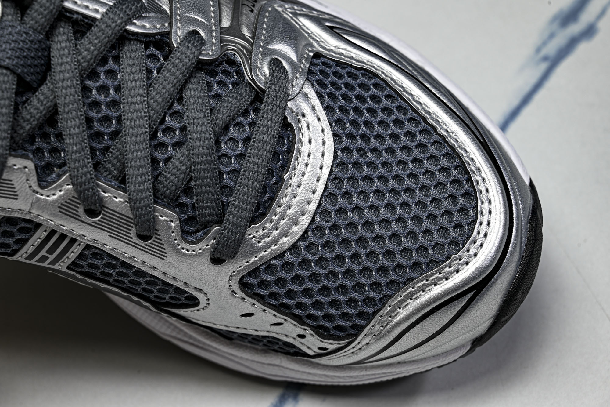 外贸平台 Asics Gel-Kayano 14 亚瑟士运动休闲透气专业跑鞋1203A537-020 #YZ002-2 外贸平台 Asics Gel-Kayano 14 亚瑟士运动休闲透气专业跑鞋1203A537-020 #YZ002-2