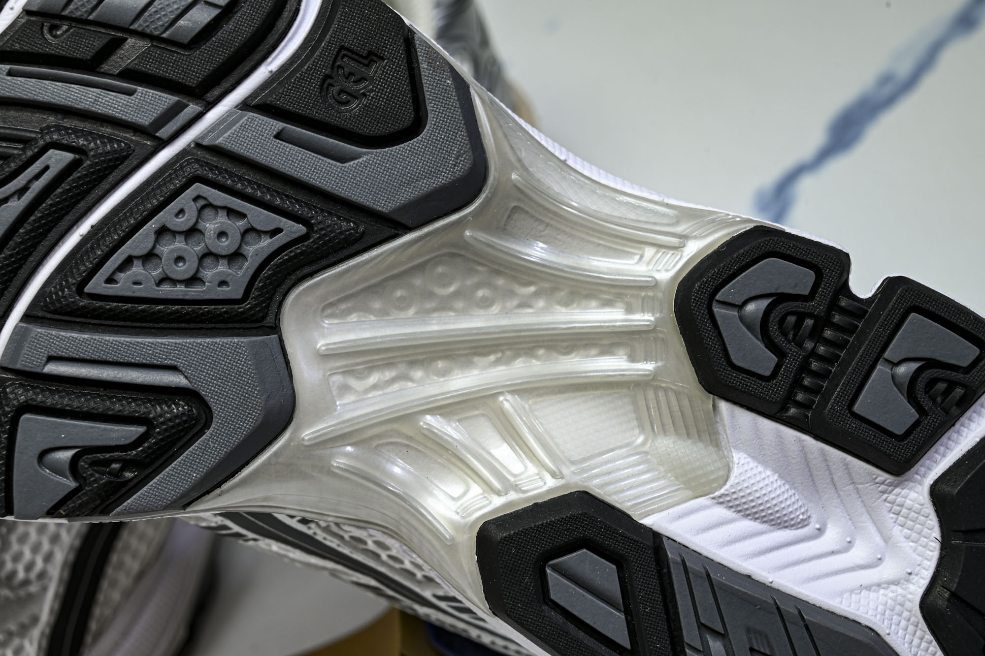 外贸平台 Asics Gel-Kayano 14 亚瑟士运动休闲透气专业跑鞋1203A537-110 #YZ002-2 