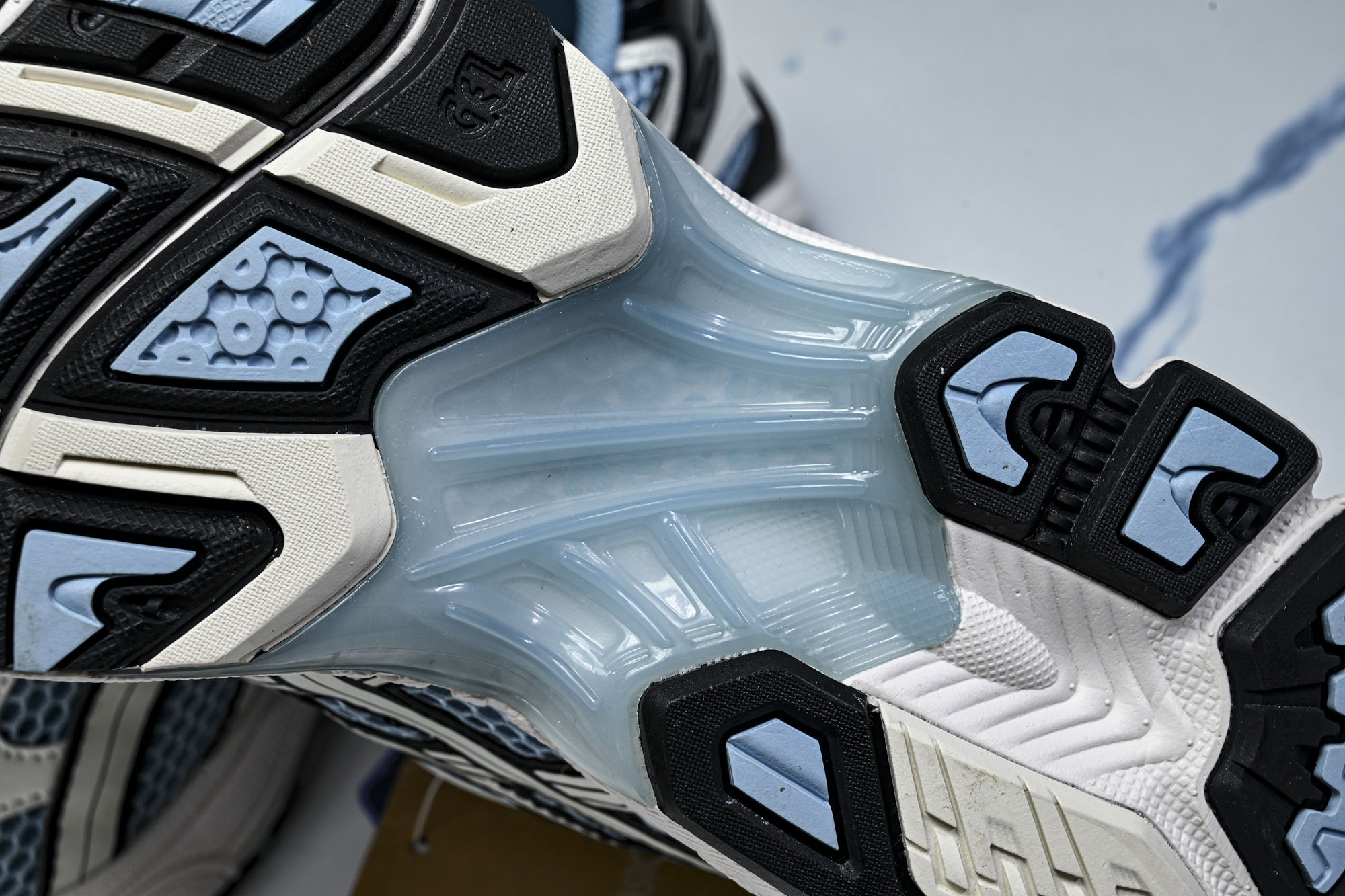 外贸平台 Asics Gel-Kayano 14 亚瑟士运动休闲透气专业跑鞋1203A549-400 #YZ002-2 外贸平台 Asics Gel-Kayano 14 亚瑟士运动休闲透气专业跑鞋1203A549-400 #YZ002-2