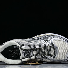 外贸平台 Asics Gel-Kayano 14 亚瑟士运动休闲透气专业跑鞋1203A566-100 #YZ002-2 外贸平台 Asics Gel-Kayano 14 亚瑟士运动休闲透气专业跑鞋1203A566-100 #YZ002-2