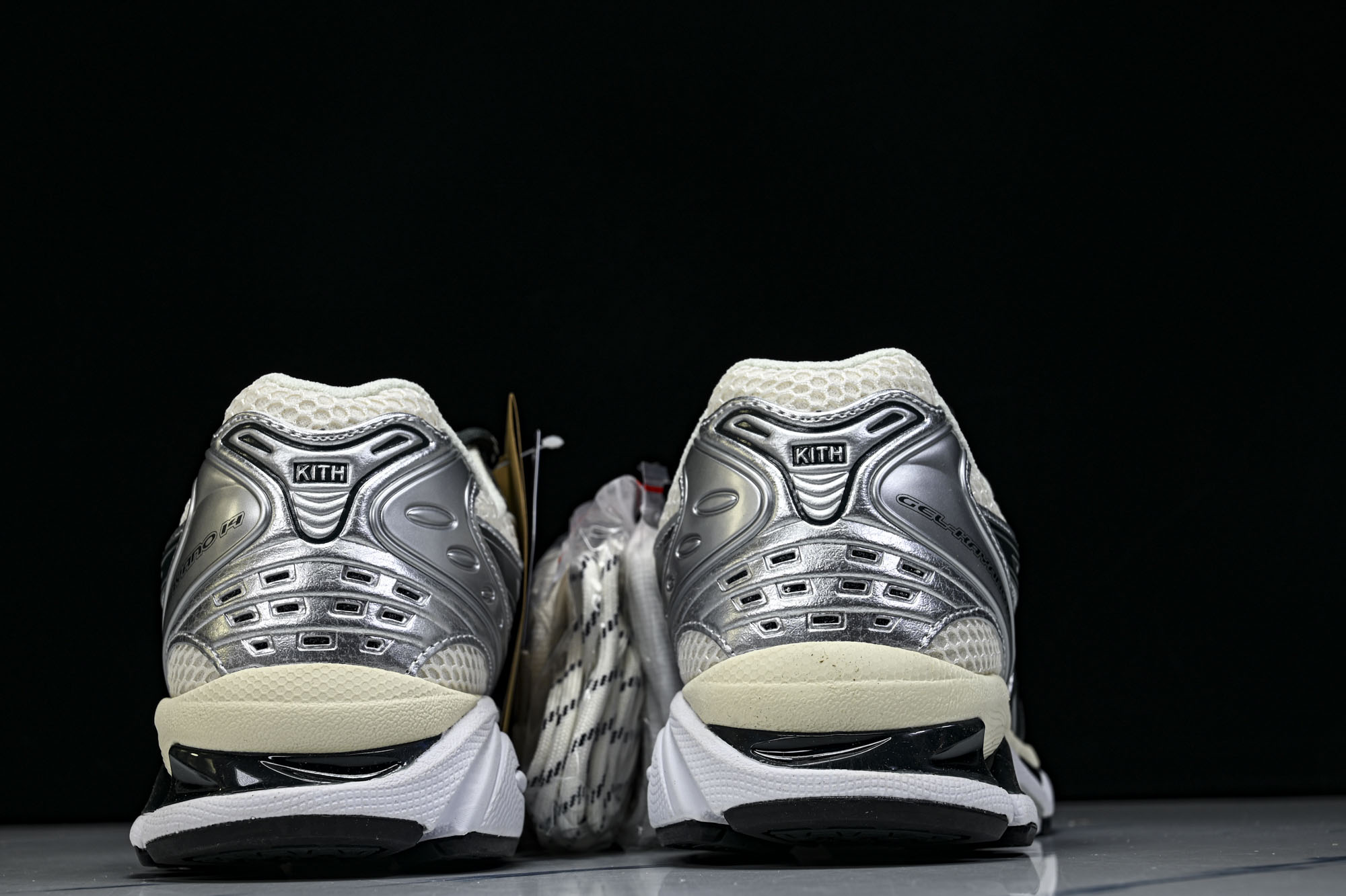 外贸平台 Asics Gel-Kayano 14 亚瑟士运动休闲透气专业跑鞋1203A566-100 #YZ002-2 外贸平台 Asics Gel-Kayano 14 亚瑟士运动休闲透气专业跑鞋1203A566-100 #YZ002-2
