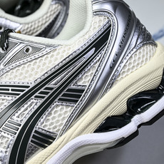 外贸平台 Asics Gel-Kayano 14 亚瑟士运动休闲透气专业跑鞋1203A566-100 #YZ002-2 外贸平台 Asics Gel-Kayano 14 亚瑟士运动休闲透气专业跑鞋1203A566-100 #YZ002-2