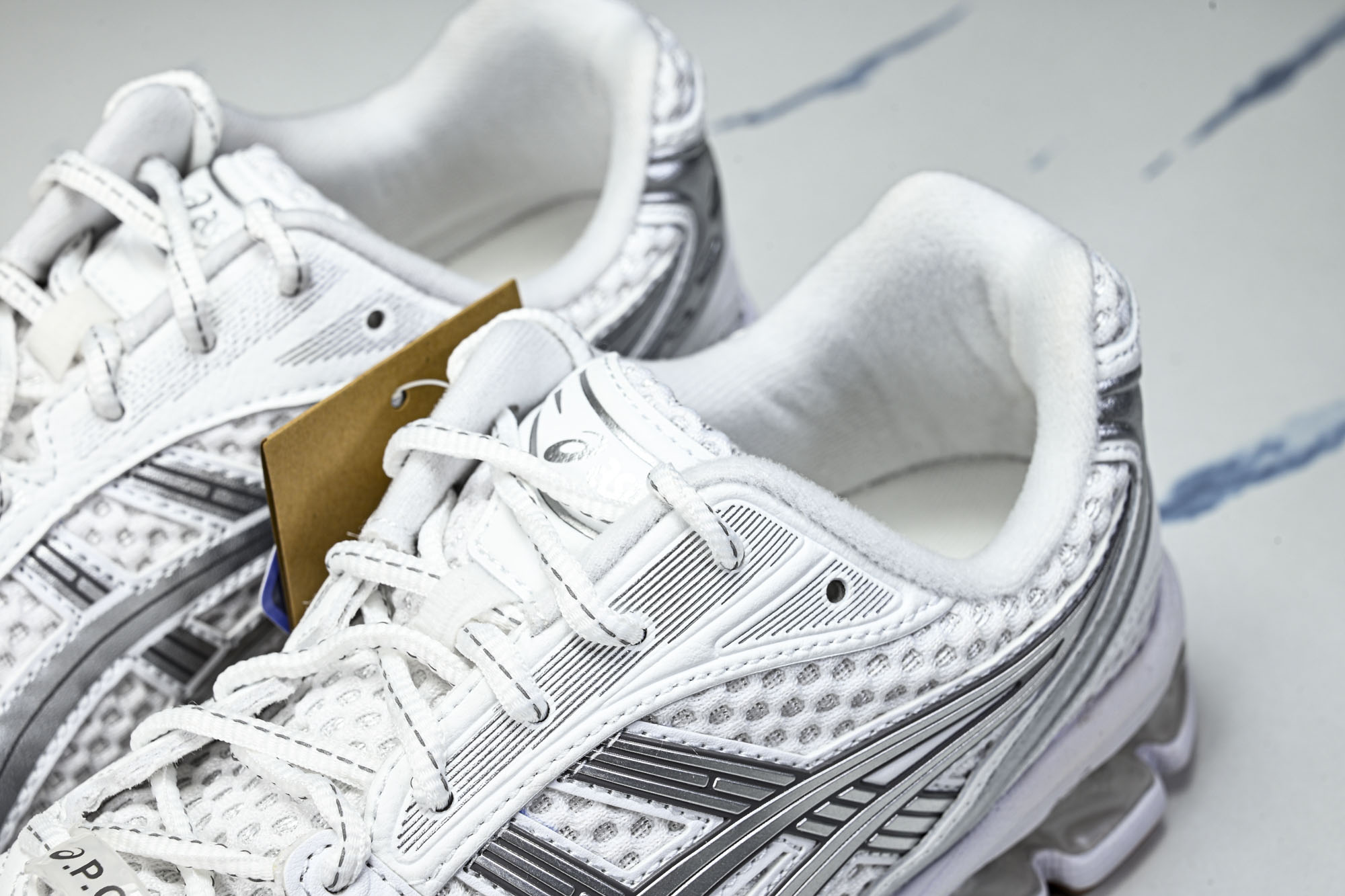 外贸平台 Asics Gel-Kayano 14 亚瑟士运动休闲透气专业跑鞋1203A727-100 #YZ002-2 外贸平台 Asics Gel-Kayano 14 亚瑟士运动休闲透气专业跑鞋1203A727-100 #YZ002-2
