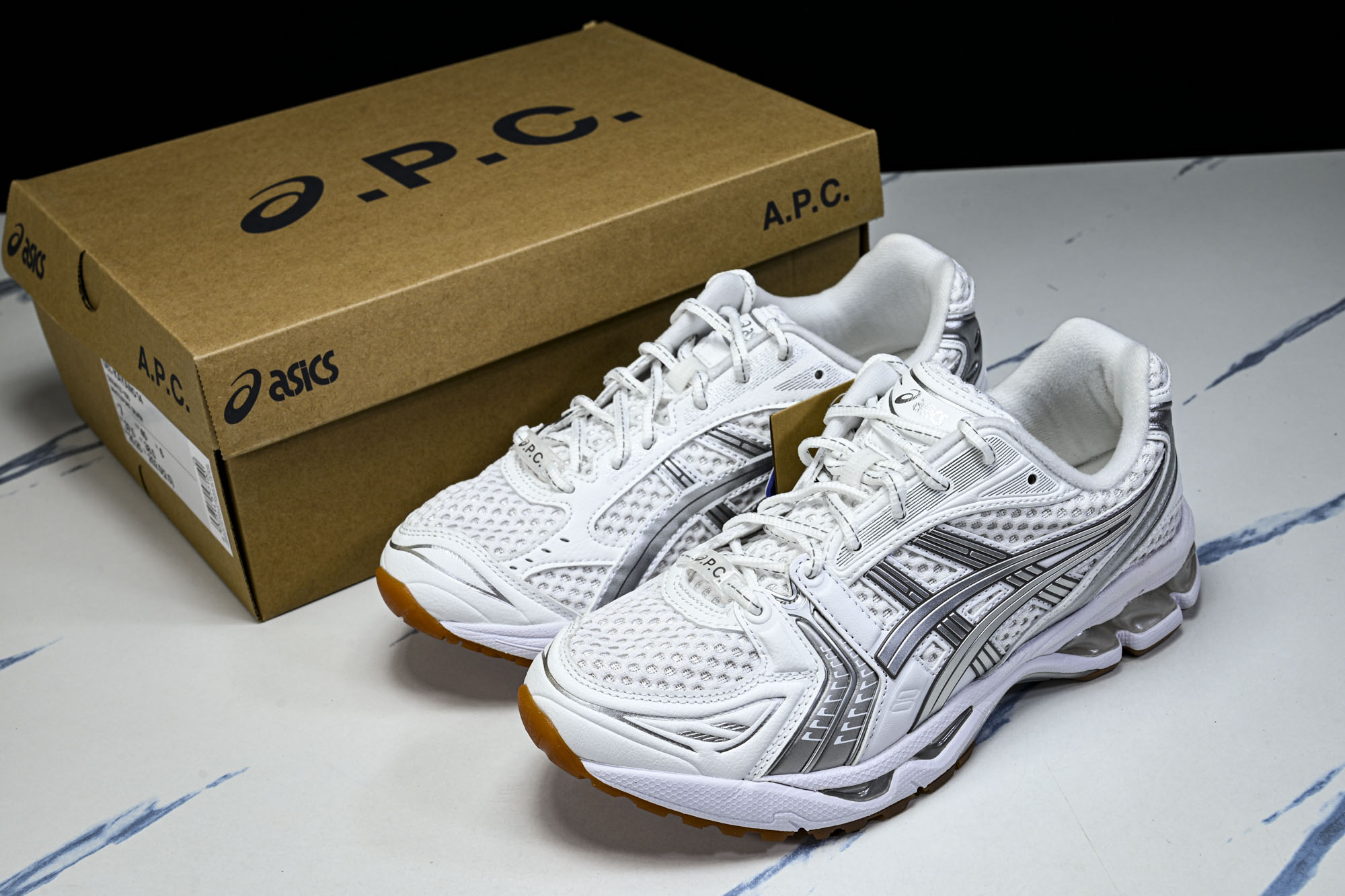 外贸平台 Asics Gel-Kayano 14 亚瑟士运动休闲透气专业跑鞋1203A727-100 #YZ002-2 外贸平台 Asics Gel-Kayano 14 亚瑟士运动休闲透气专业跑鞋1203A727-100 #YZ002-2