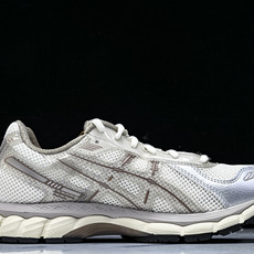 外贸平台 Asics Gel-Kayano 14 亚瑟士运动休闲透气专业跑鞋1203B144-100 #YZ002-2 外贸平台 Asics Gel-Kayano 14 亚瑟士运动休闲透气专业跑鞋1203B144-100 #YZ002-2