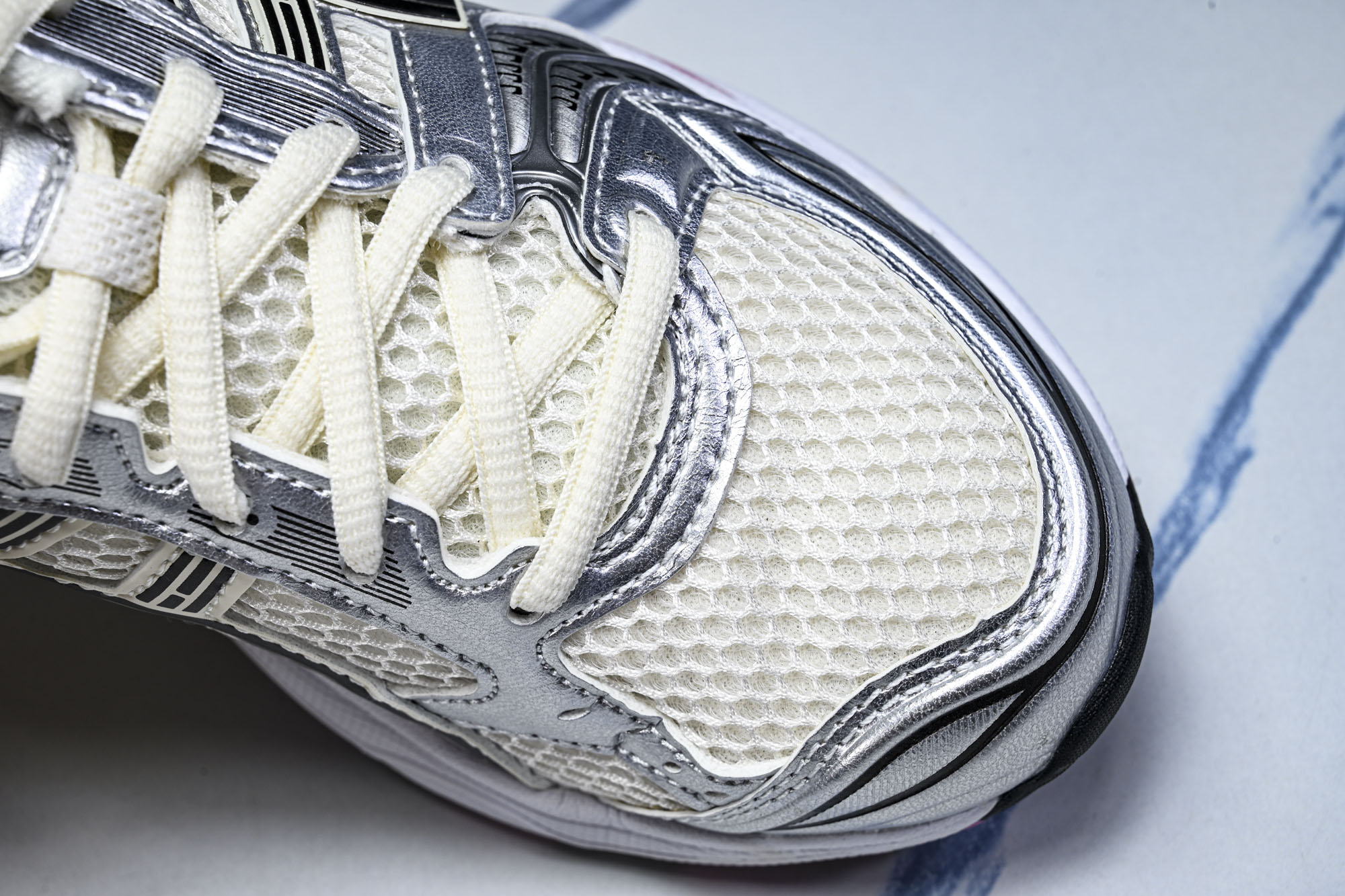 外贸平台 Asics Gel-Kayano 14 亚瑟士运动休闲透气专业跑鞋 1203A537-103 #YZ002-2 外贸平台 Asics Gel-Kayano 14 亚瑟士运动休闲透气专业跑鞋 1203A537-103 #YZ002-2