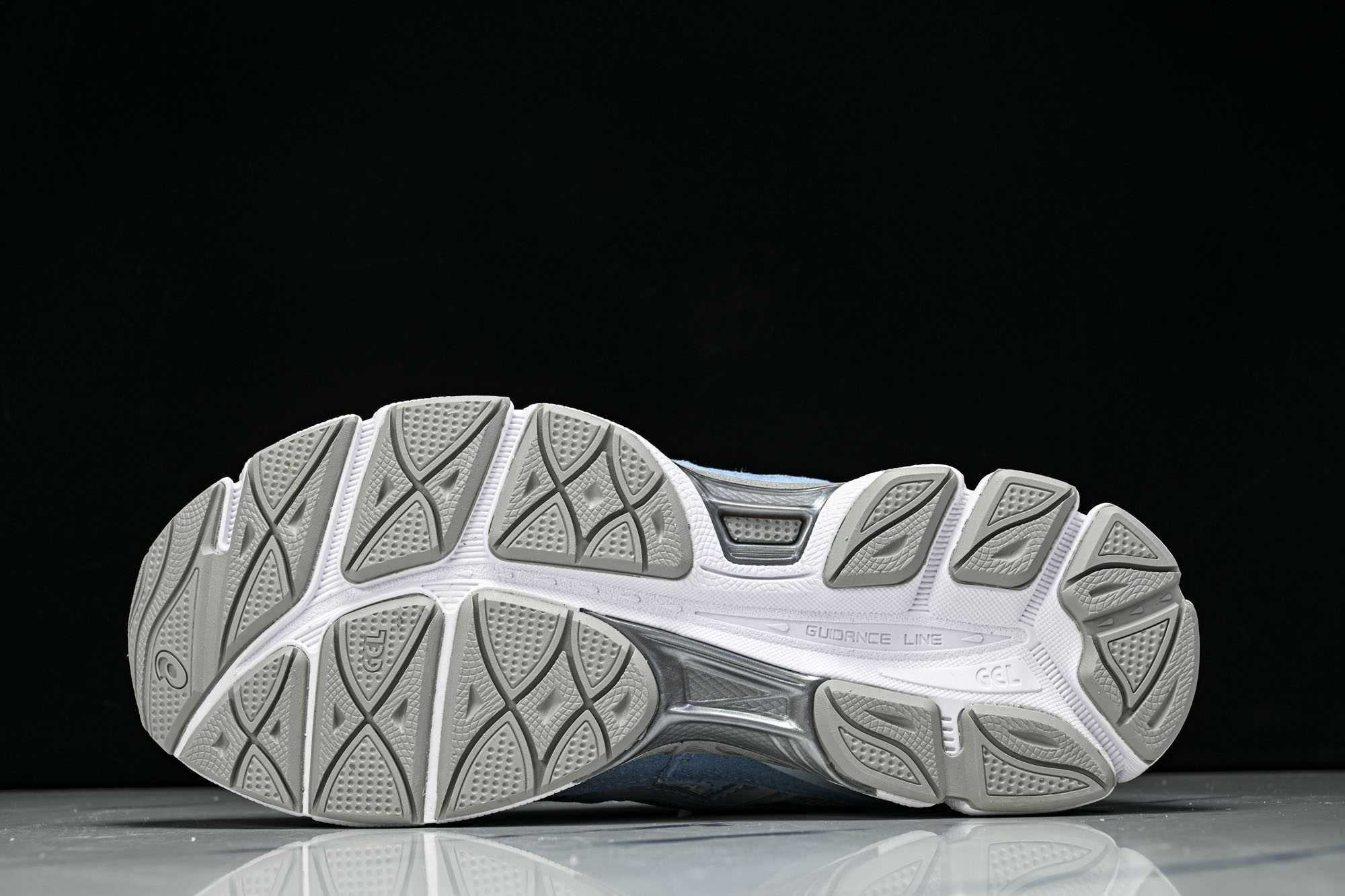 外贸平台 ASICS Gel-NYC Cream Arctic Sky 蓝色 1203A383-107 #YZ002-2 外贸平台 ASICS Gel-NYC Cream Arctic Sky 蓝色 1203A383-107 #YZ002-2