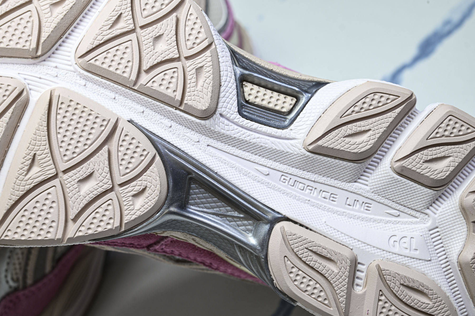 外贸平台 ASICS Gel-NYC Cream Mineral Beige Pink 米白粉 1203A383-104 外贸平台 ASICS Gel-NYC Cream Mineral Beige Pink 米白粉 1203A383-104