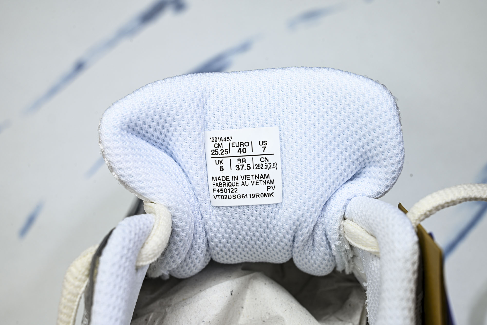 Asics Gel-Kayano 14 亚瑟士运动休闲透气专业跑鞋1201A457-100 #YZ002-2 纯原 1: Asics Gel-Kayano 14 亚瑟士运动休闲透气专业跑鞋1201A457-100 #YZ002-2 纯原 1: