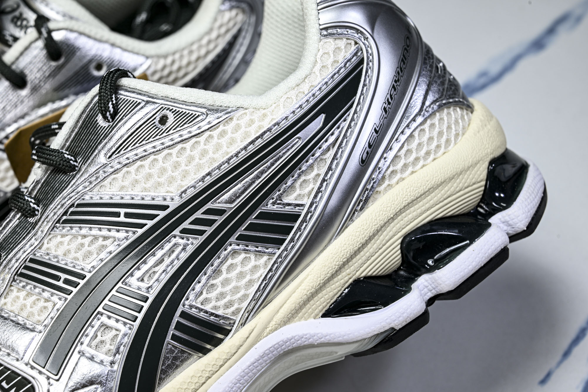 Asics Gel-Kayano 14 亚瑟士运动休闲透气专业跑鞋1203A566-100 #YZ002-2 纯原 1: Asics Gel-Kayano 14 亚瑟士运动休闲透气专业跑鞋1203A566-100 #YZ002-2 纯原 1: