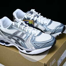Asics Gel-Kayano 14 亚瑟士运动休闲透气专业跑鞋 1203A537-106 #YZ002-2 纯原 1 Asics Gel-Kayano 14 亚瑟士运动休闲透气专业跑鞋 1203A537-106 #YZ002-2 纯原 1