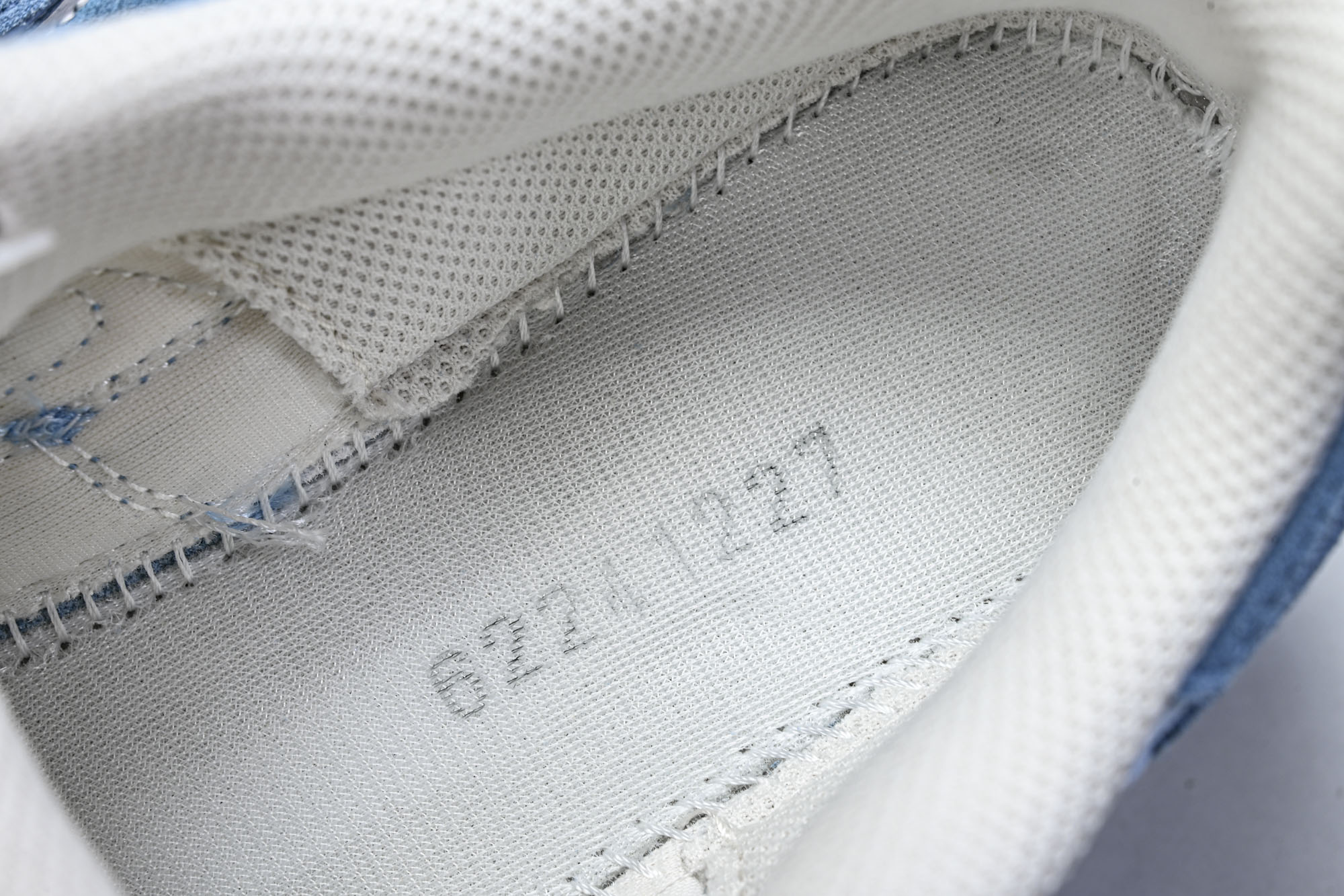 ASICS Gel-NYC Cream Arctic Sky 蓝色 1203A383-107 #YZ002-2 纯原 1 ASICS Gel-NYC Cream Arctic Sky 蓝色 1203A383-107 #YZ002-2 纯原 1