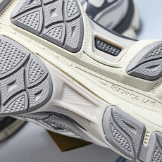 ASICS Gel-NYC Oyster Grey 浅灰色1201A789-103 #YZ002-2 纯原 1:1的材料 ASICS Gel-NYC Oyster Grey 浅灰色1201A789-103 #YZ002-2 纯原 1:1的材料