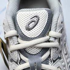 ASICS Gel-NYC Oyster Grey 浅灰色1201A789-103 #YZ002-2 纯原 1:1的材料 ASICS Gel-NYC Oyster Grey 浅灰色1201A789-103 #YZ002-2 纯原 1:1的材料