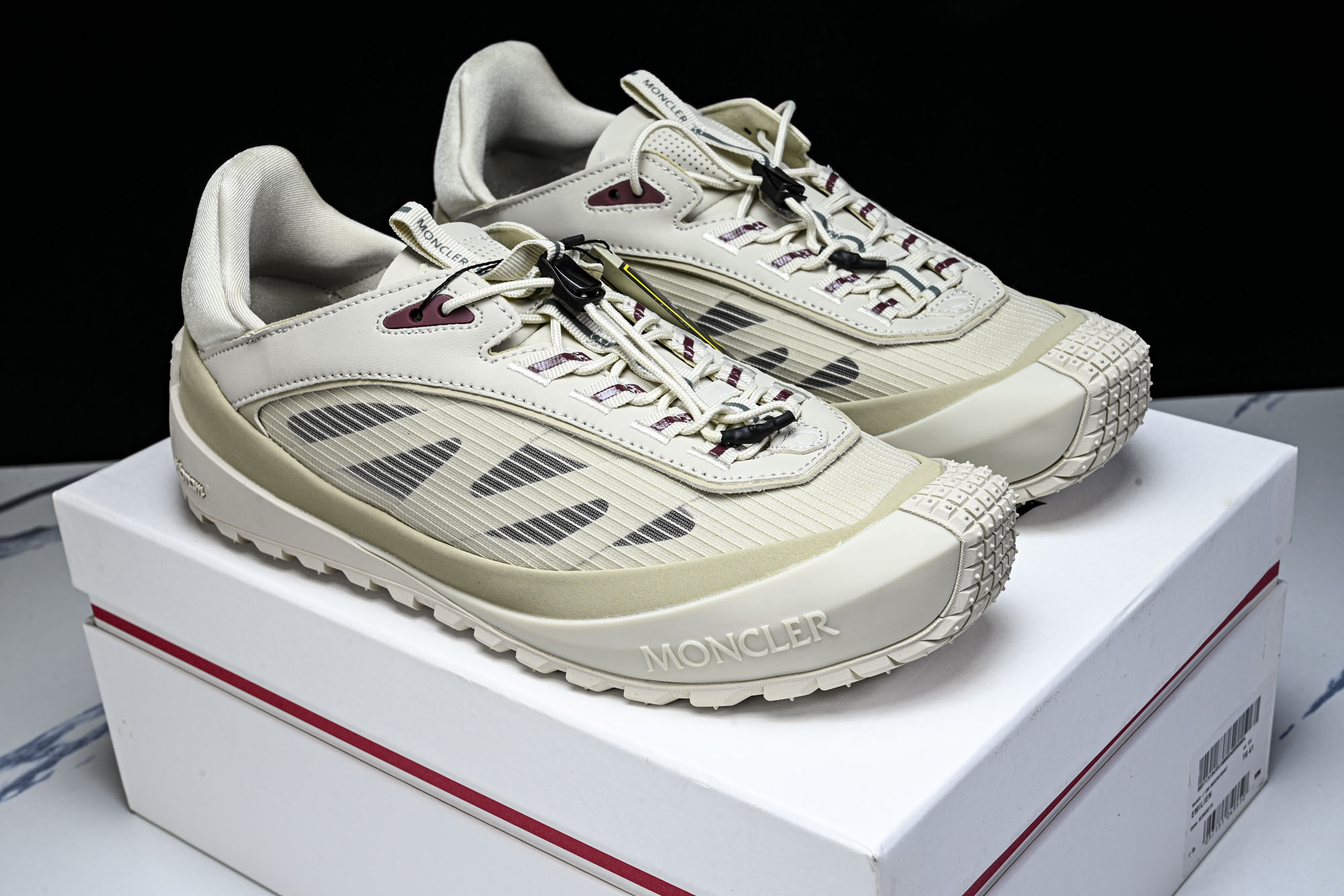 新品 Moncler盟可睐 TrailgriPLP男士牛皮革运动鞋_2 #YZ024 鞋身采用Cordura防撕裂尼龙/ 新品 Moncler盟可睐 TrailgriPLP男士牛皮革运动鞋_2 #YZ024 鞋身采用Cordura防撕裂尼龙/