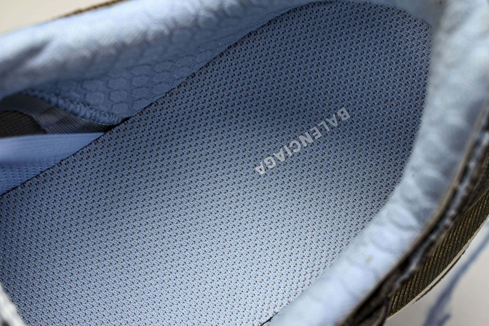 Balenciaga Jet 巴黎世家压纹印花圆头厚底低帮老爹鞋WMRTN-2294 #YZ009-03 35 36 3 Balenciaga Jet 巴黎世家压纹印花圆头厚底低帮老爹鞋WMRTN-2294 #YZ009-03 35 36 3