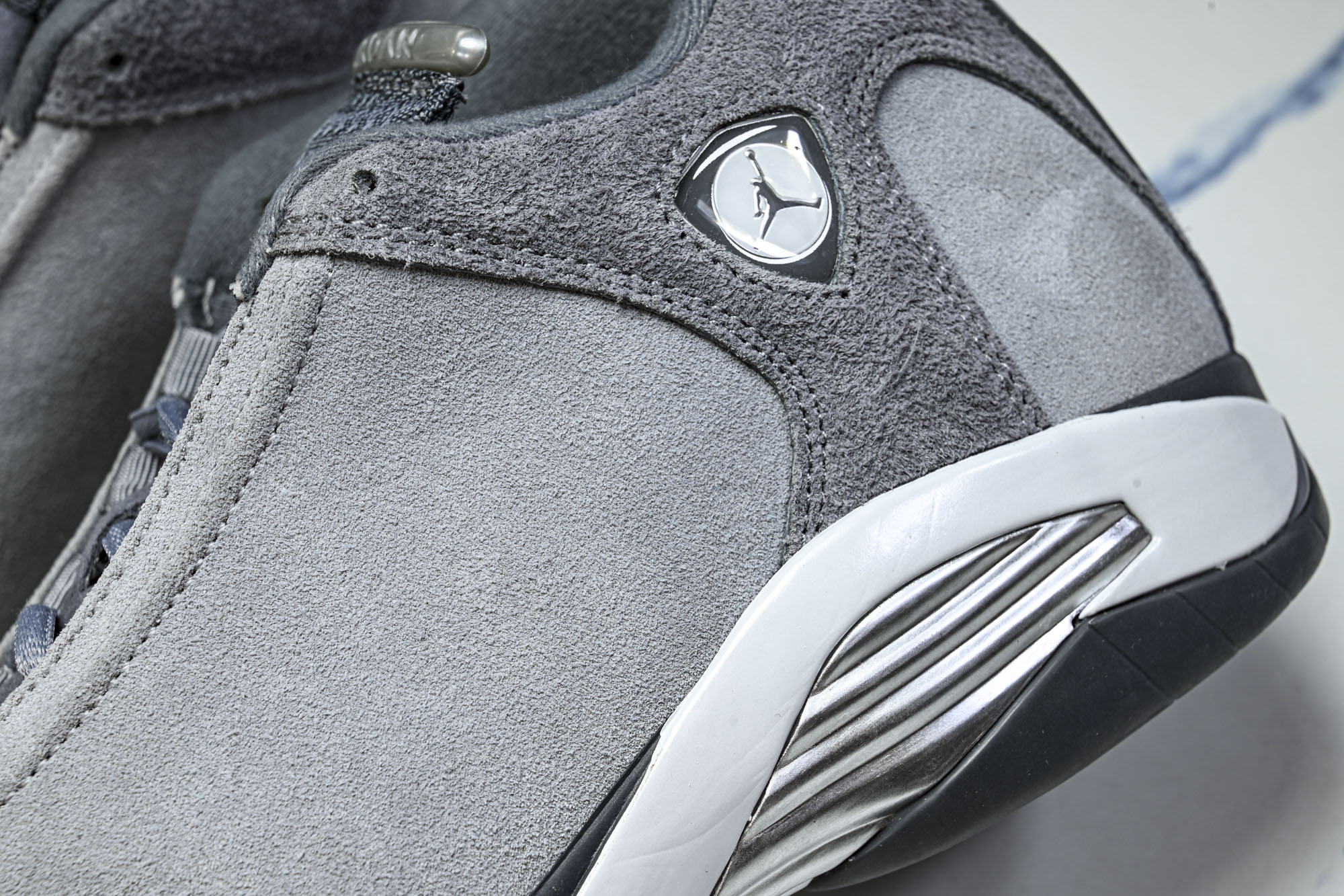 Air Jordan AJ14 灰白 FJ3460-012 #YZ022-1 原楦原档案数据开模打造 原厂中底拉帮钢印 Air Jordan AJ14 灰白 FJ3460-012 #YZ022-1 原楦原档案数据开模打造 原厂中底拉帮钢印