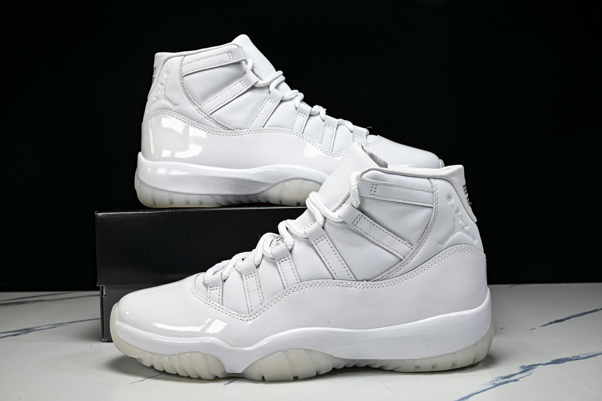 Comme des Garçons × Jordan Air Jordan 11 白色 IV7639-100 #YZ02 Comme des Garçons × Jordan Air Jordan 11 白色 IV7639-100 #YZ02