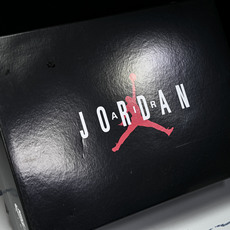 Comme des Garçons × Jordan Air Jordan 11 白色 IV7639-100 #YZ02 Comme des Garçons × Jordan Air Jordan 11 白色 IV7639-100 #YZ02
