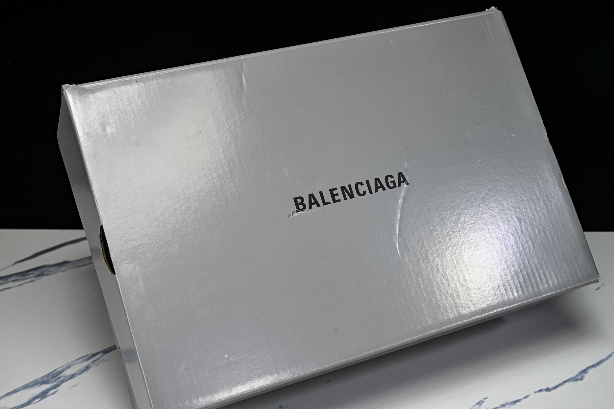 Balenciaga Paris Low 巴黎世家磨损做旧低帮系带时尚拖鞋W3RR5-1099 #YZ018 35 36 Balenciaga Paris Low 巴黎世家磨损做旧低帮系带时尚拖鞋W3RR5-1099 #YZ018 35 36