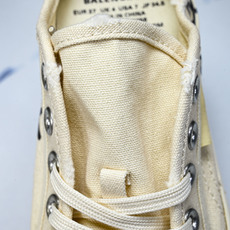 Balenciaga Paris Low 巴黎世家磨损做旧低帮系带时尚板鞋 W3RR59010 #YZ018 35 36 Balenciaga Paris Low 巴黎世家磨损做旧低帮系带时尚板鞋 W3RR59010 #YZ018 35 36