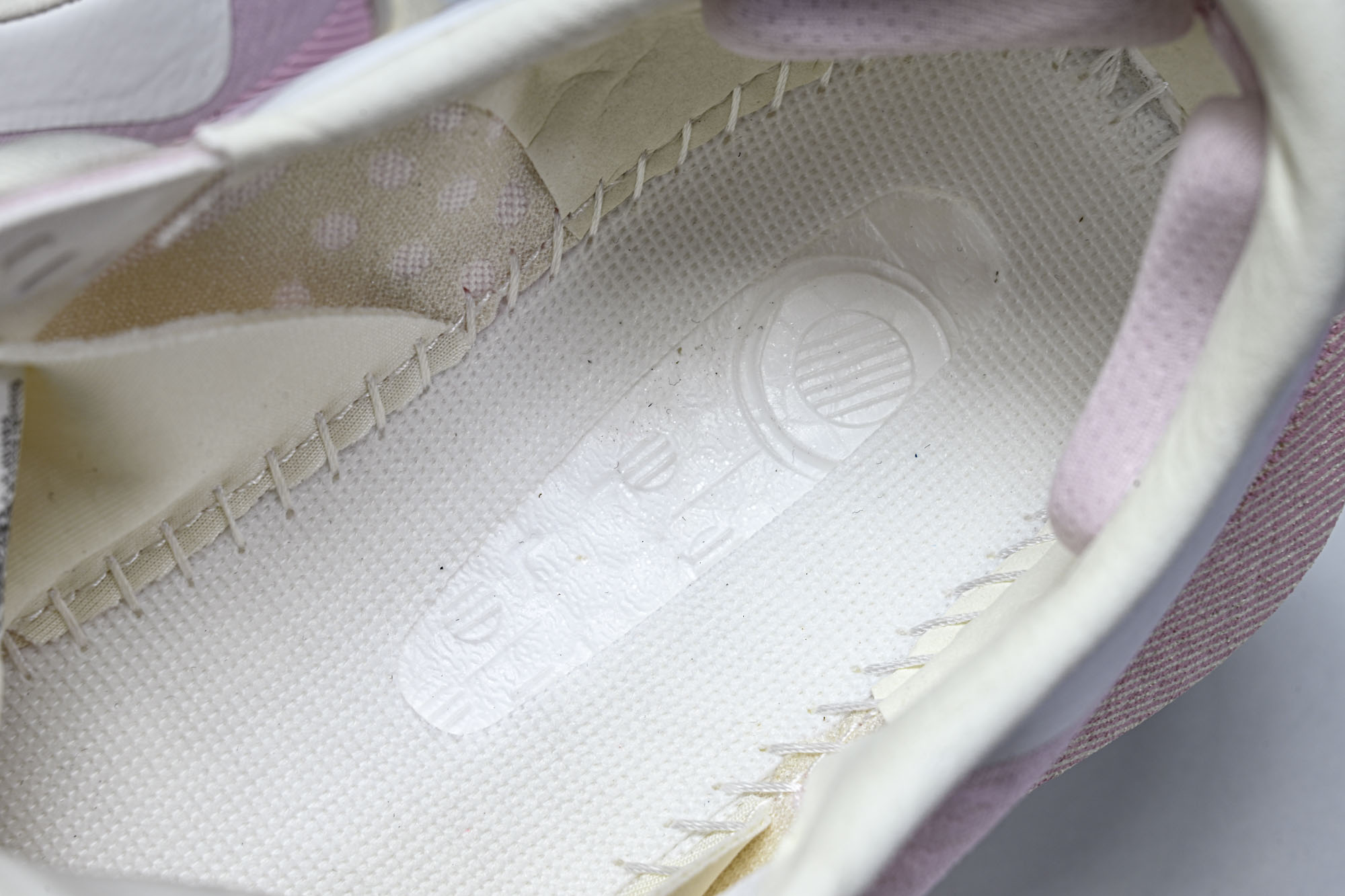 纯原 Adidas HyperBoost Edge 阿迪达斯全新爆米花透气缓震跑步鞋KJ0392 #YZ000 Adid 纯原 Adidas HyperBoost Edge 阿迪达斯全新爆米花透气缓震跑步鞋KJ0392 #YZ000 Adid