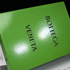 Bottega Veneta 葆蝶家夏季新品男女同款 休闲运动鞋 2026新款 #YZ039 莞产纯原大厂 顶级盒中盒版 Bottega Veneta 葆蝶家夏季新品男女同款 休闲运动鞋 2026新款 #YZ039 莞产纯原大厂 顶级盒中盒版