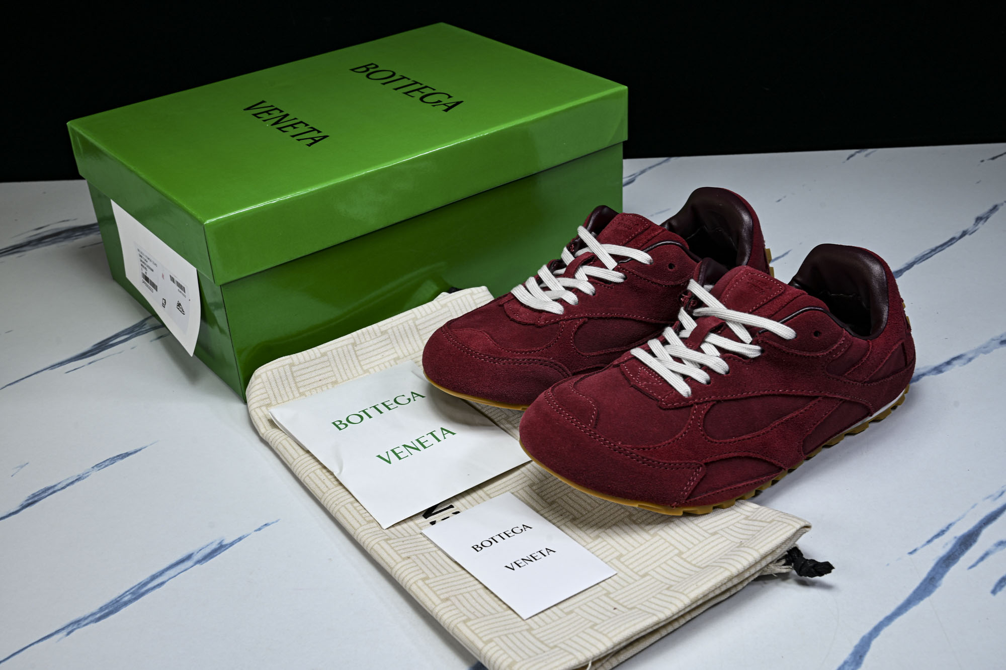 Bottega Veneta 葆蝶家夏季新品男女同款 休闲运动鞋 2026新款_3 #YZ039 莞产纯原大厂 顶级盒中 Bottega Veneta 葆蝶家夏季新品男女同款 休闲运动鞋 2026新款_3 #YZ039 莞产纯原大厂 顶级盒中