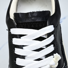 纯原 Maison Margiela New Evolution徽标休闲运动鞋 #YZ010 原版购入开发 做货 鬼才设 纯原 Maison Margiela New Evolution徽标休闲运动鞋 #YZ010 原版购入开发 做货 鬼才设