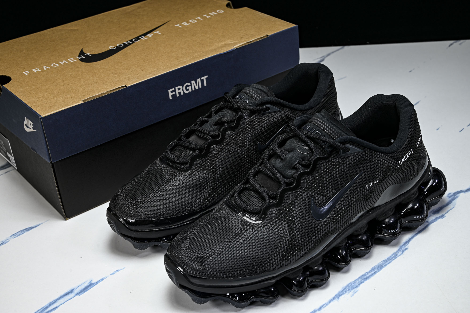 顶级Nike Air Liquid Max 耐克气垫跑步鞋I-001 #YZ000_2 36 36.5 37.5 38 顶级Nike Air Liquid Max 耐克气垫跑步鞋I-001 #YZ000_2 36 36.5 37.5 38