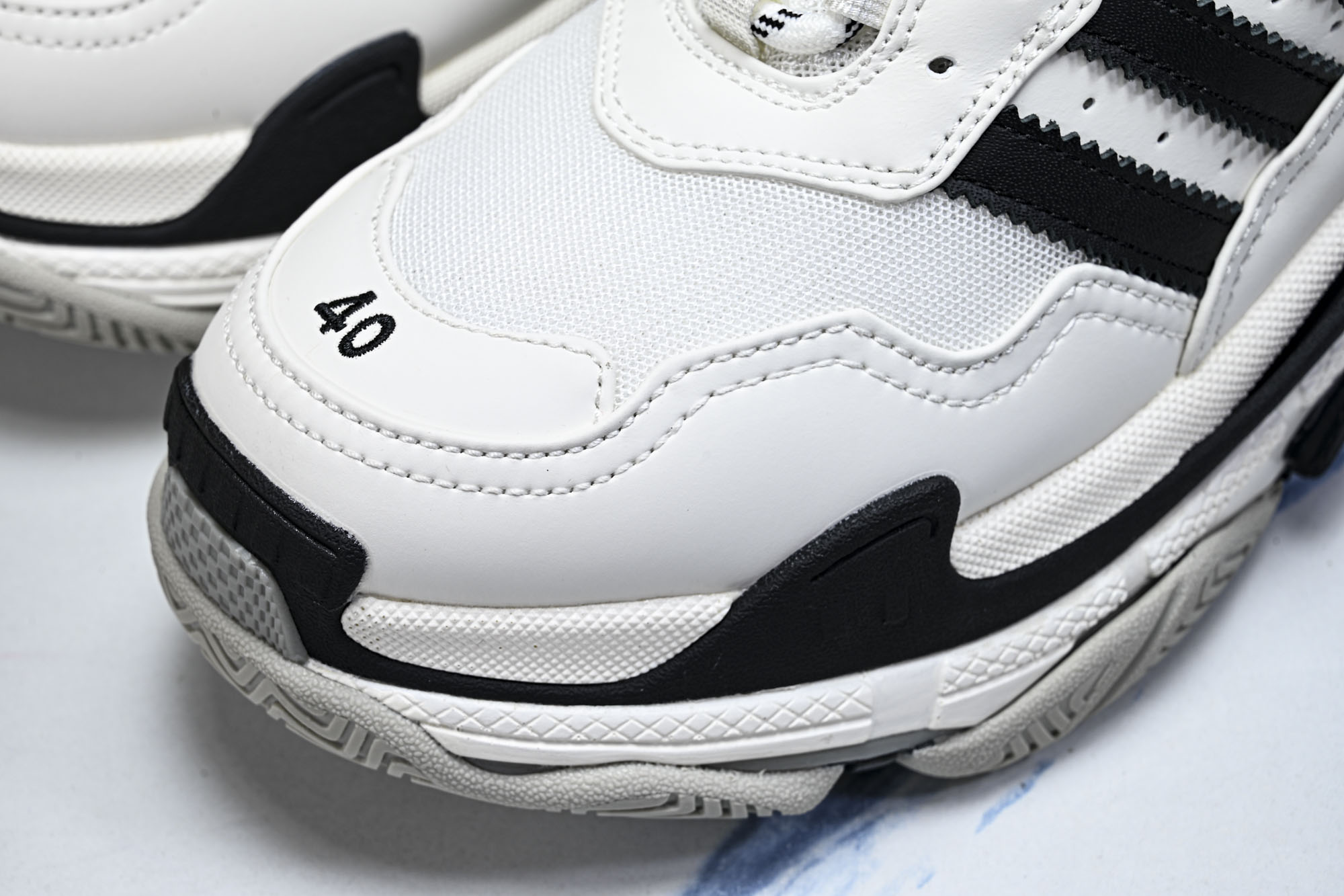 纯原 Ad x Balenciaga Triple S 联名款 巴黎世家复古老爹鞋 W2ZB1-9112 #YZ018- 纯原 Ad x Balenciaga Triple S 联名款 巴黎世家复古老爹鞋 W2ZB1-9112 #YZ018-