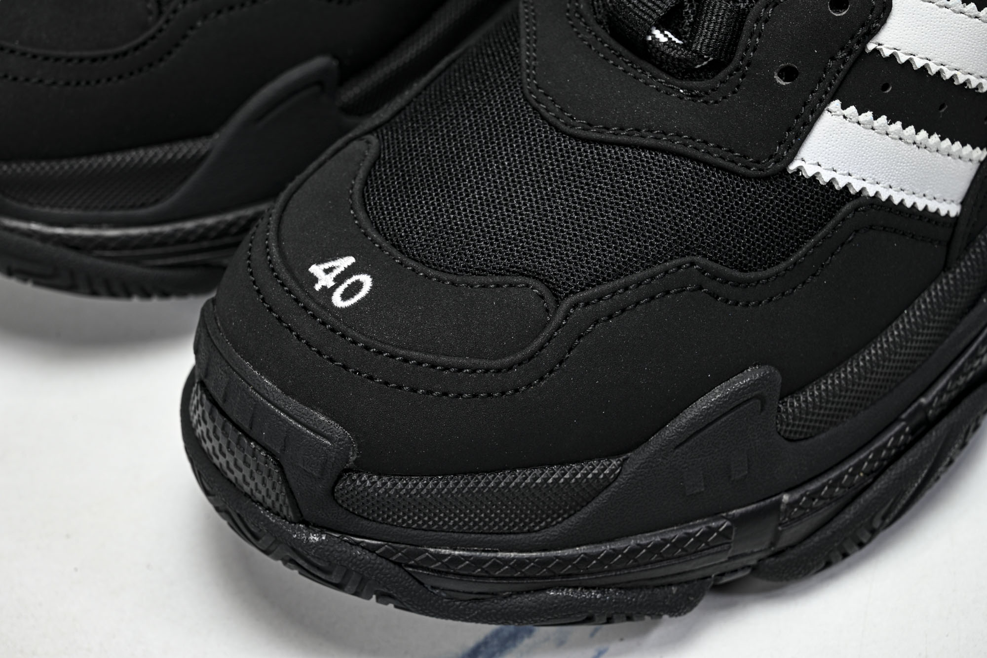 纯原 Ad x Balenciaga Triple S 联名款 巴黎世家复古老爹鞋 W2ZB2-1090 #YZ018- 纯原 Ad x Balenciaga Triple S 联名款 巴黎世家复古老爹鞋 W2ZB2-1090 #YZ018-