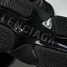 纯原 Balenciaga Triple S 巴黎世家复古老爹鞋 W2PAA-0102 #YZ018-5 原标原盒 最高 纯原 Balenciaga Triple S 巴黎世家复古老爹鞋 W2PAA-0102 #YZ018-5 原标原盒 最高